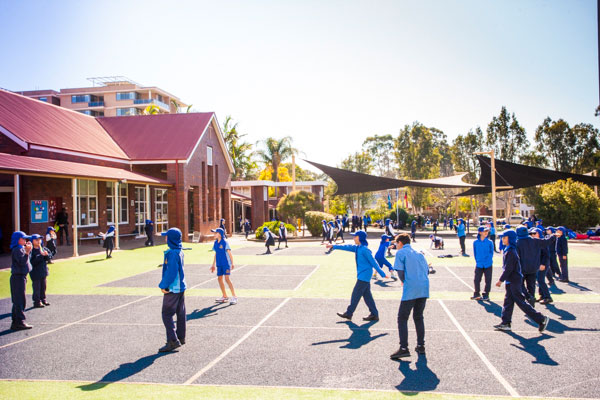 St Joachim's Catholic Primary Schoolを卒業